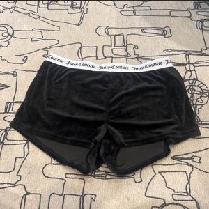 Super cute never worn/brand new juicy Couture shorts